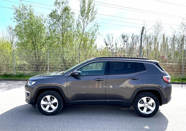 Jeep Compass cena 75900 przebieg: 58000, rok produkcji 2019 z Żmigród małe 172